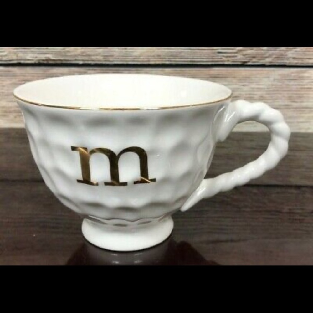 ISO altar’d state monogram M mug